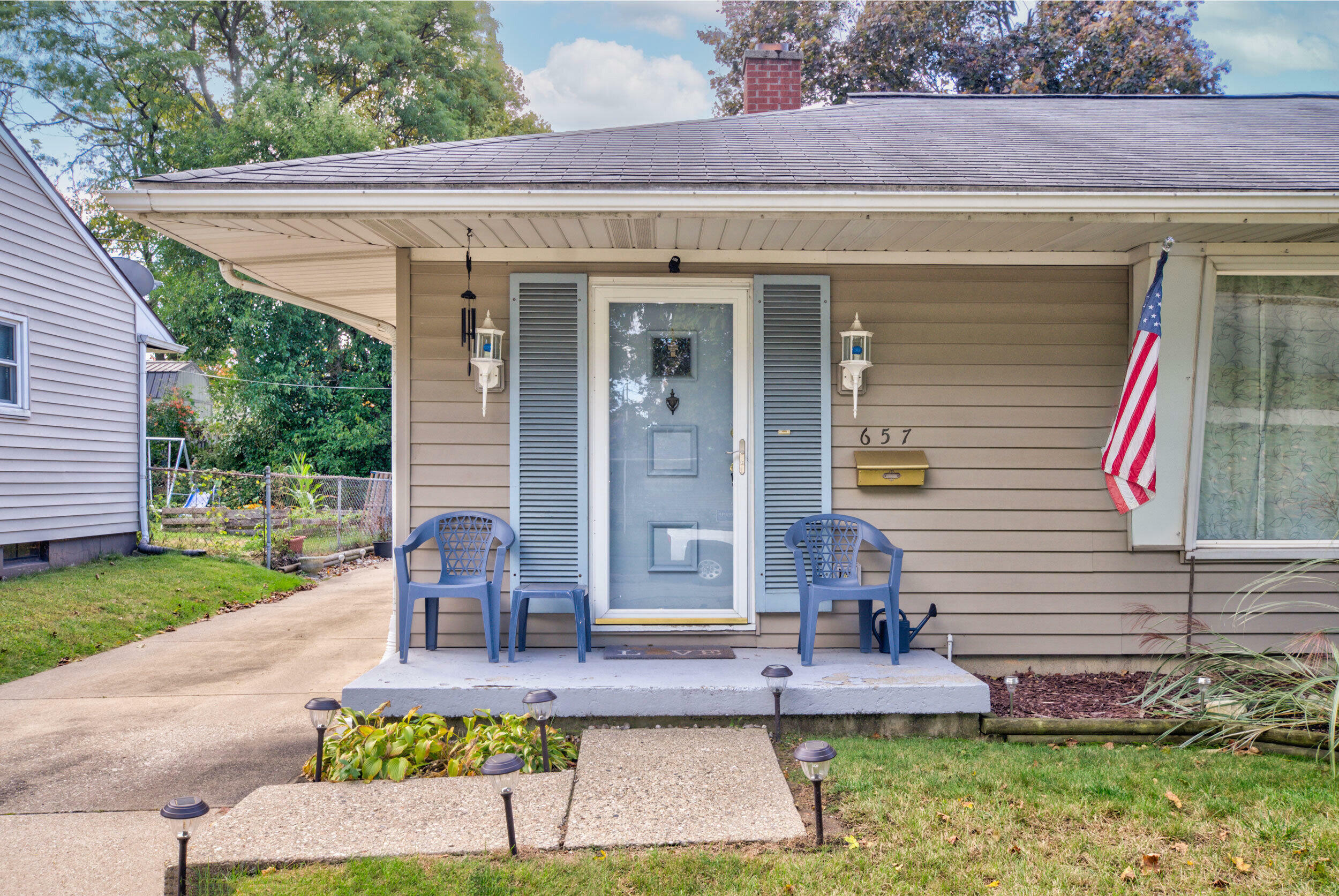 Property Photo:  657 Sparks Street  MI 49202 