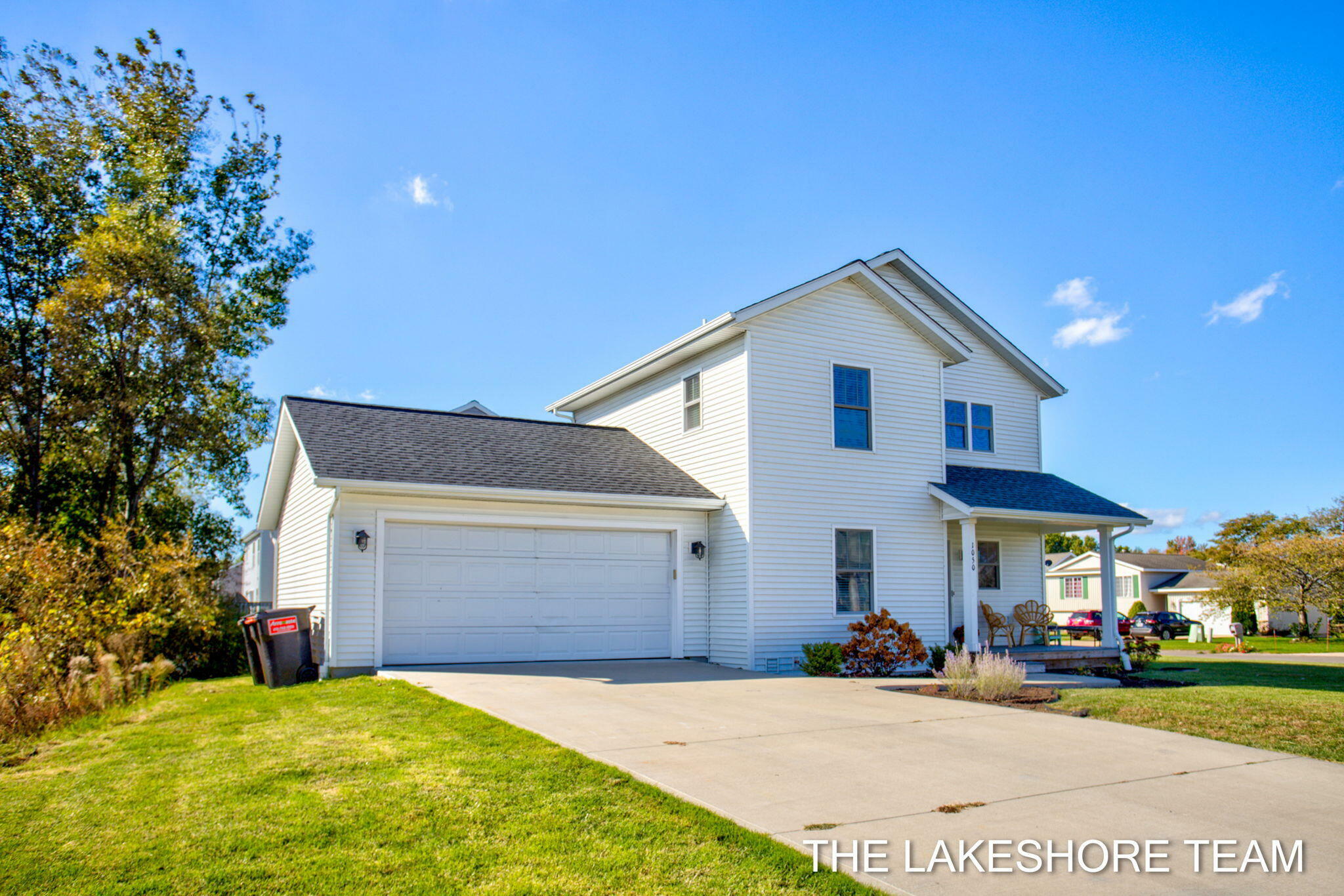 Property Photo:  1050 Sunfield Drive  MI 49424 