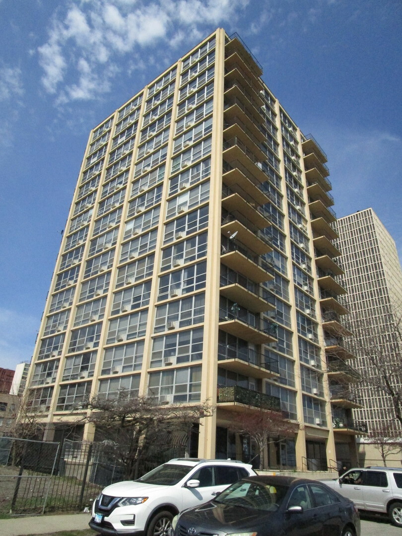 Property Photo:  6730 S South Shore Drive 1001  IL 60649 