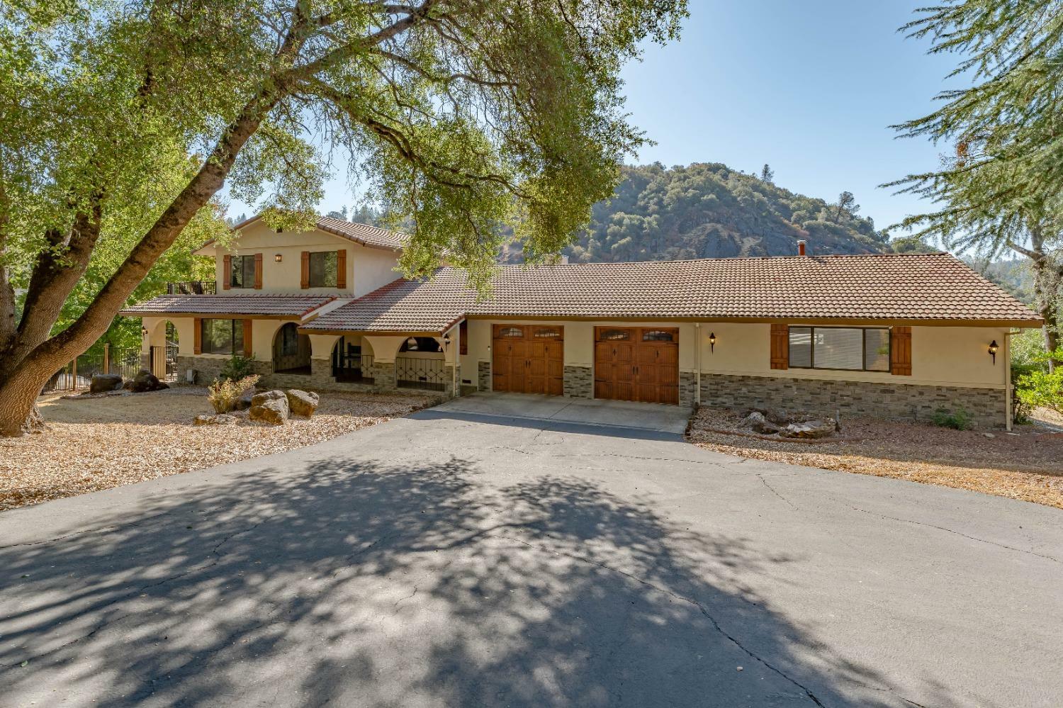 Property Photo:  3825 Ethelon Place  CA 95667 