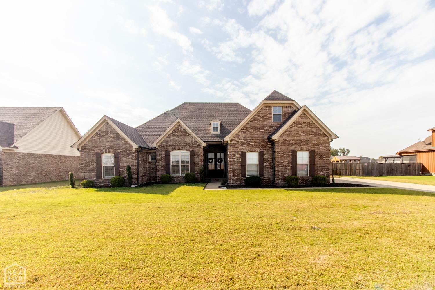 Property Photo:  553 S McNeely  AR 72364 