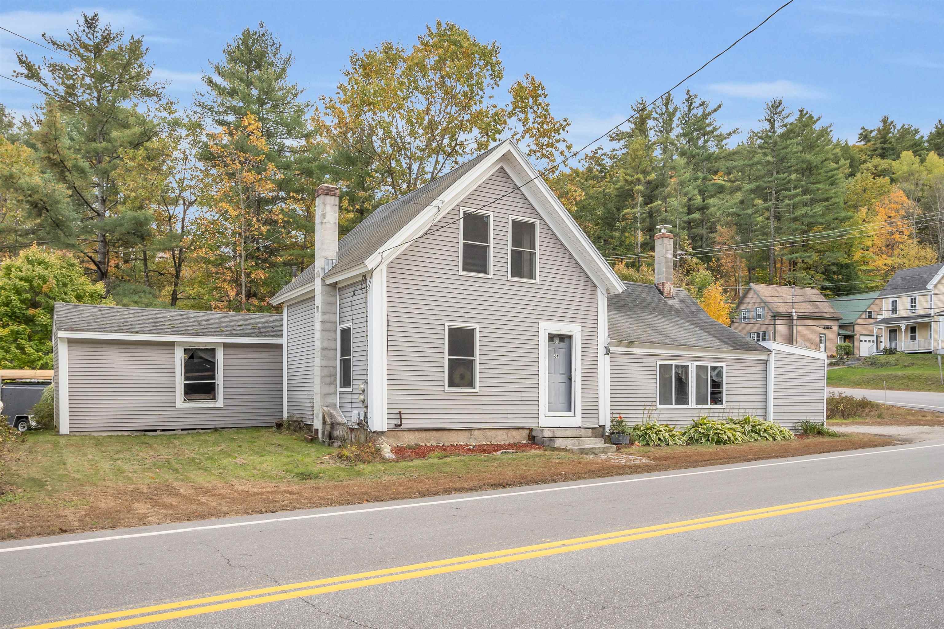 Property Photo:  64 Island Street  NH 03086 