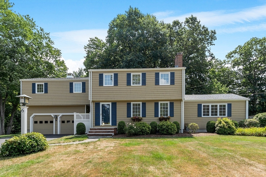 Property Photo:  6 Rennie Drive  MA 01810 