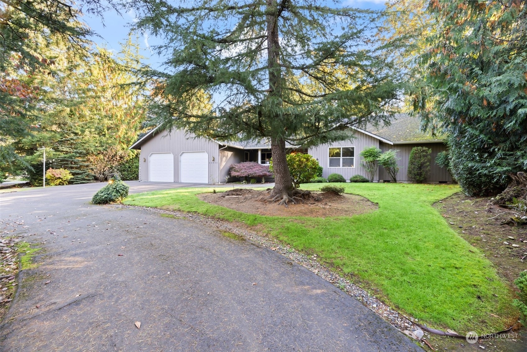 Property Photo:  28032 194th Place SE  WA 98042 