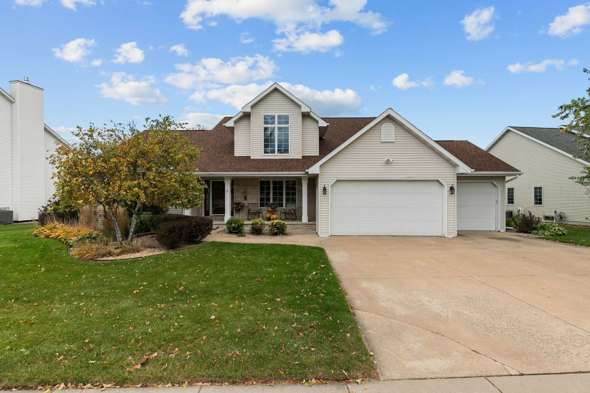 Property Photo:  4200 N Windcross Drive  WI 54913 