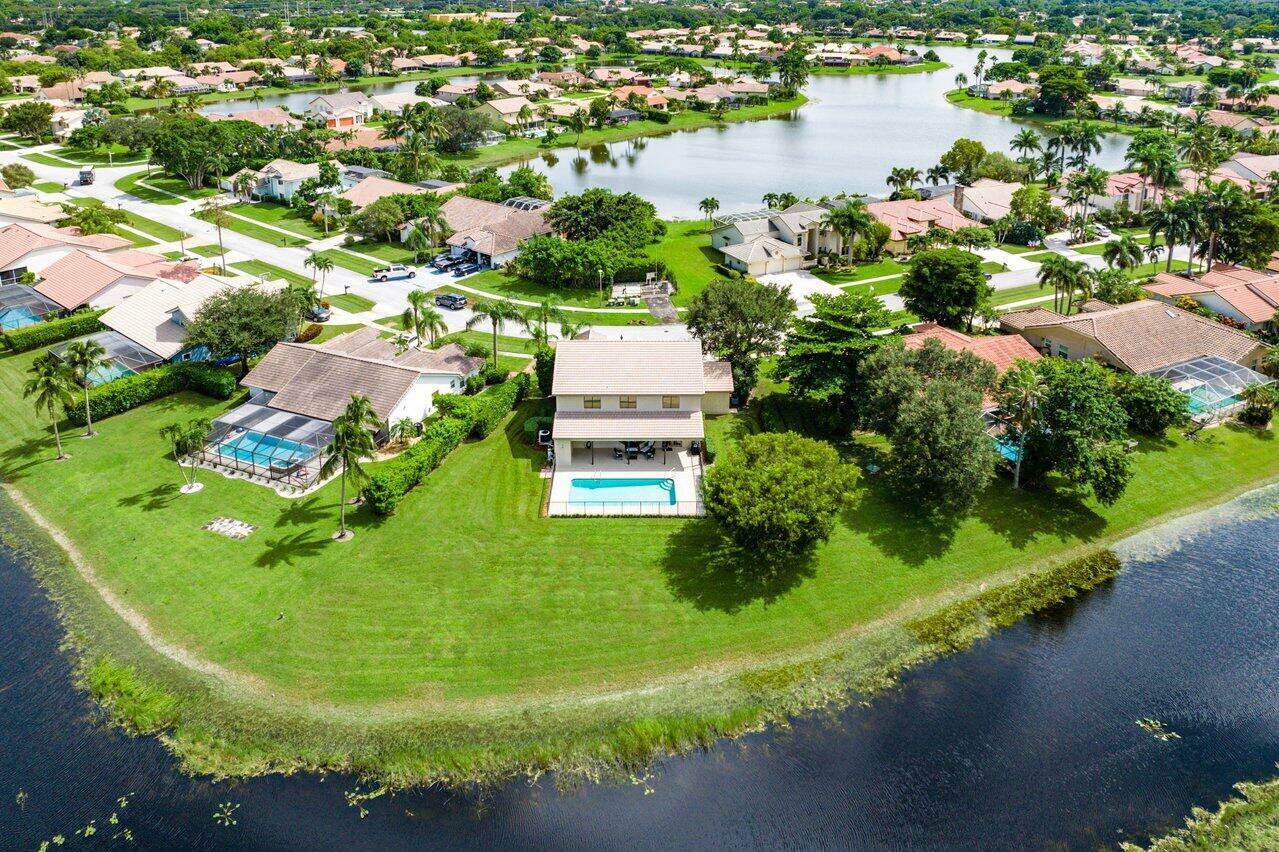 Property Photo:  11842 Island Lakes Lane  FL 33498 