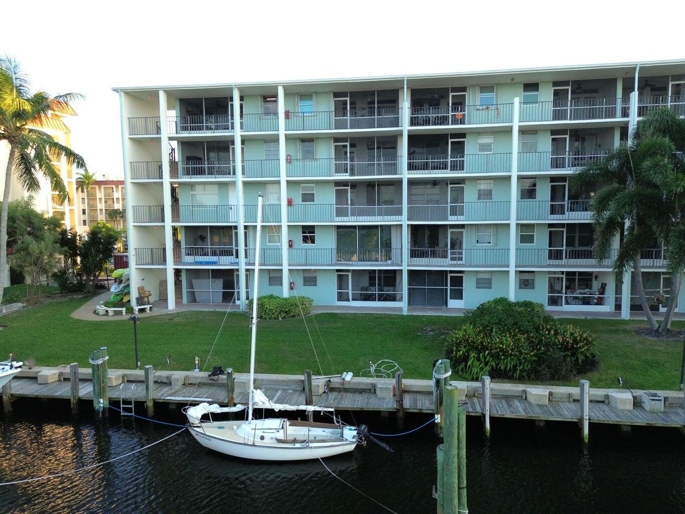 Property Photo:  109 Paradise Harbour 414 Boulevard 414  FL 33408 