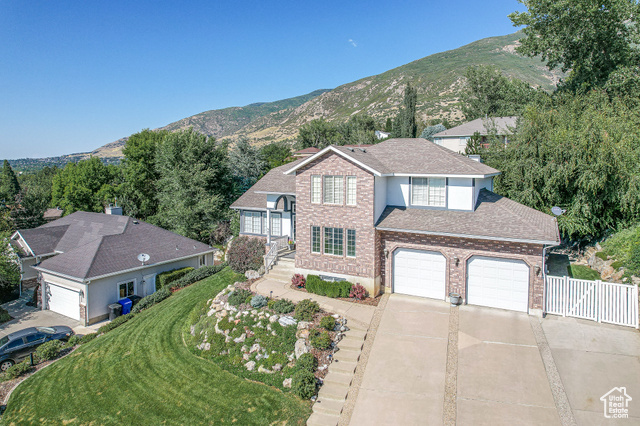 Property Photo:  871 S Mountain Side Dr E  UT 84025 