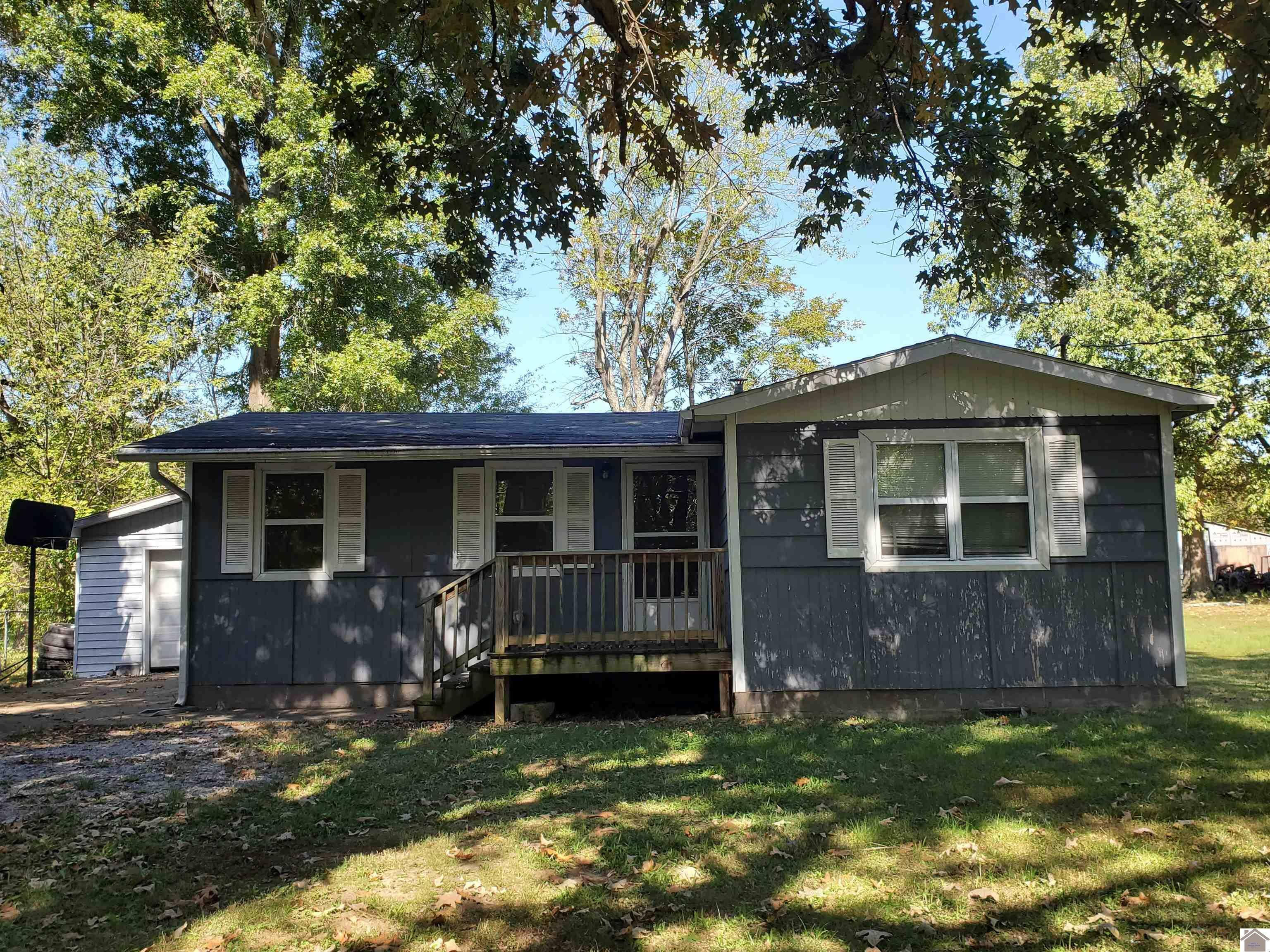 Property Photo:  2118 Dixie Avenue  KY 42003 