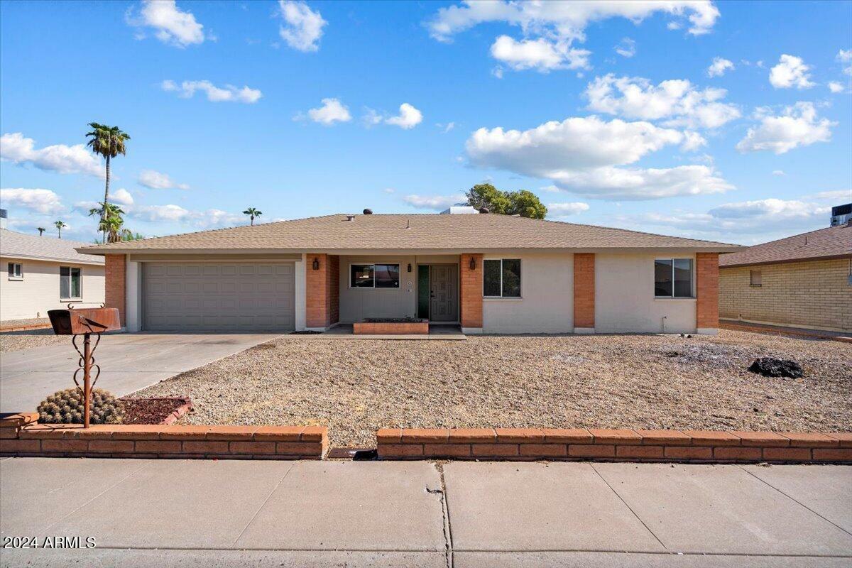 Property Photo:  14009 N 42nd Avenue  AZ 85053 