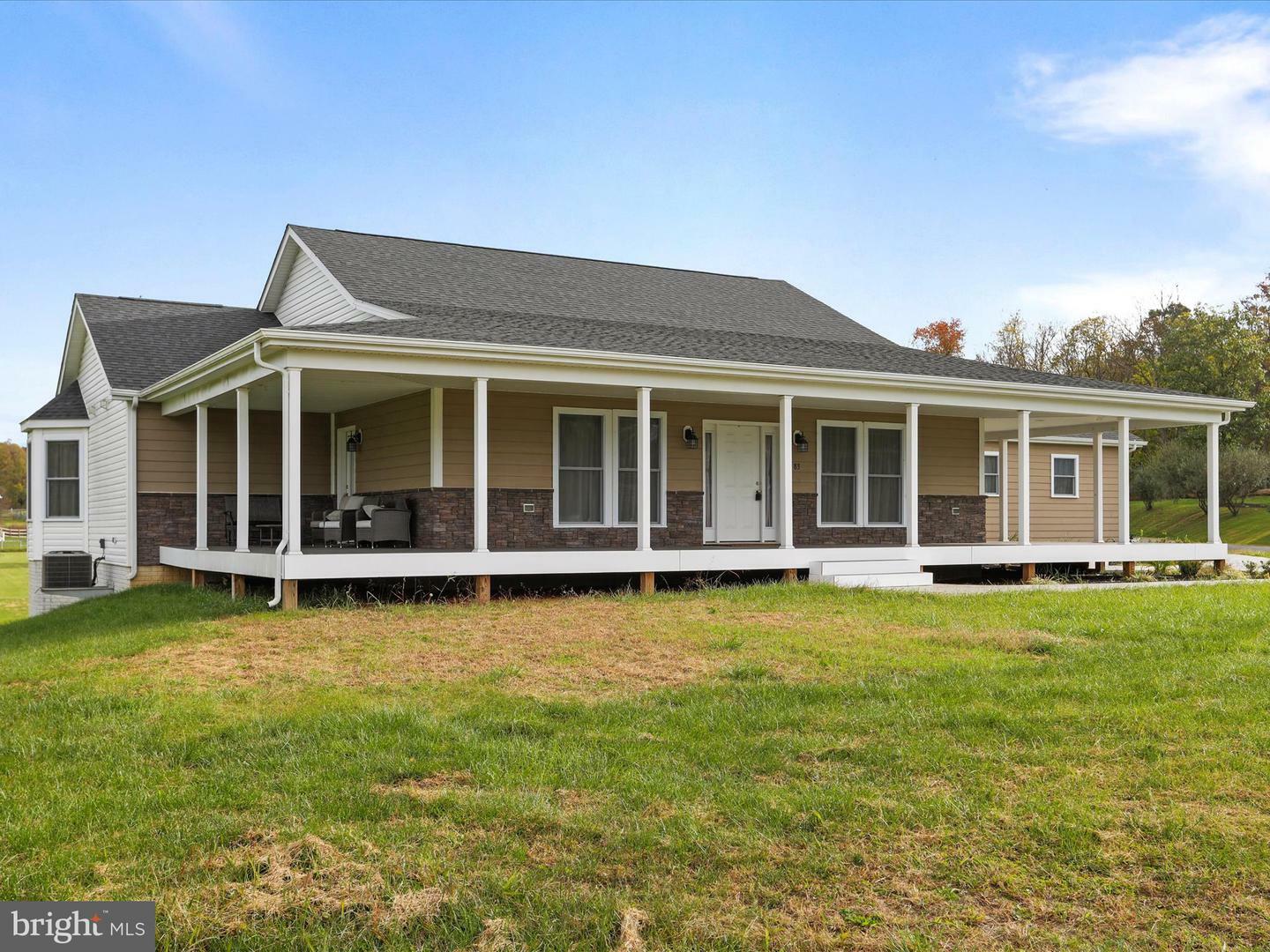 Property Photo:  83 Green Bulrush Court  WV 25443 