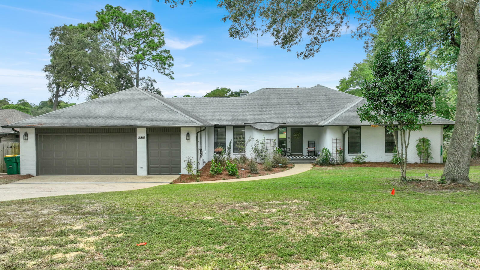 Property Photo:  340 Ruckel Drive  FL 32578 