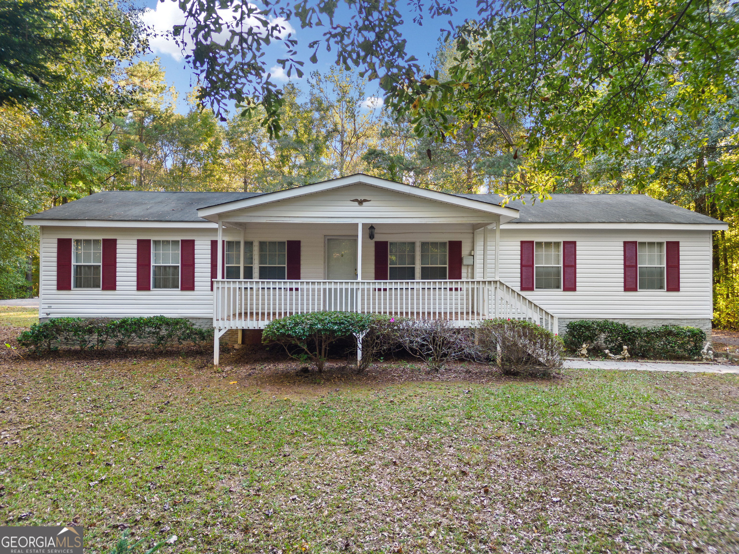 Property Photo:  394 Old South River Road  GA 30233 