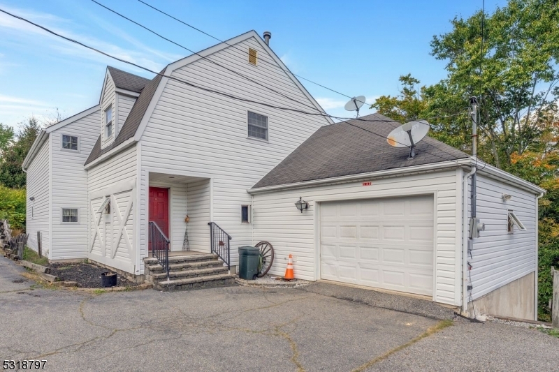 Property Photo:  132 Lionshead Dr W  NJ 07470 