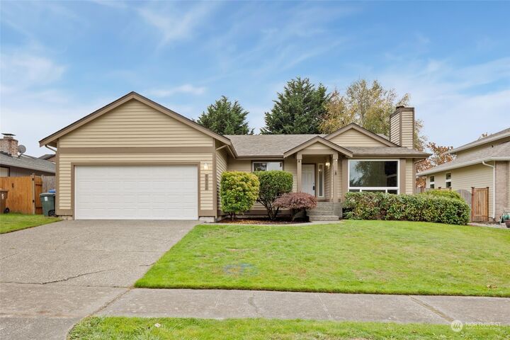 Property Photo:  4622  41st Street NE  WA 98422 