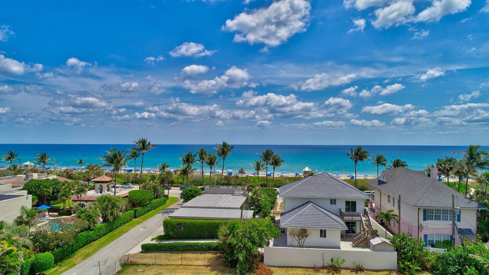 Property Photo: 1120 Ocean Terrace FL 33483