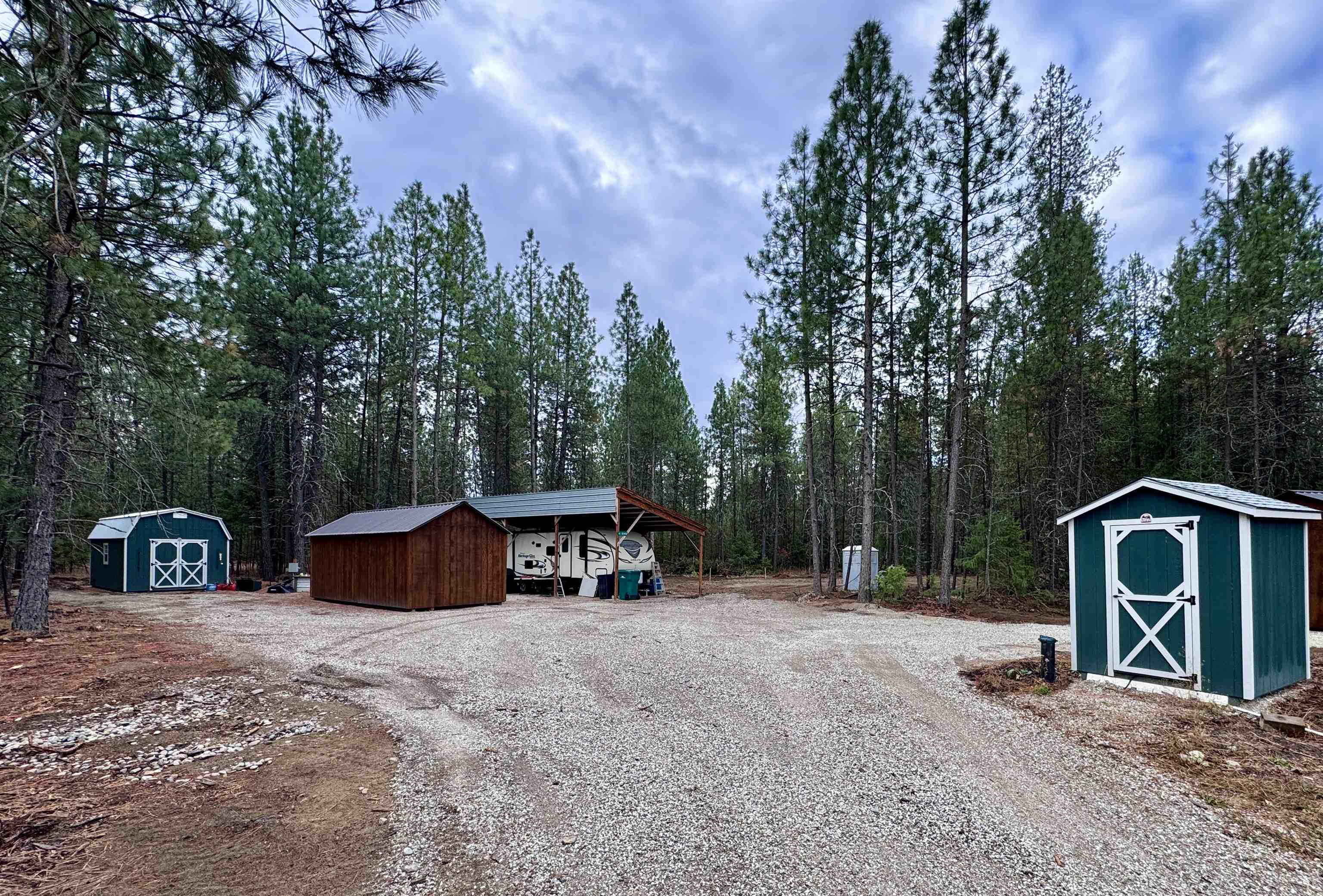 Property Photo:  4104 B Lyon Moss Rd  WA 99148 