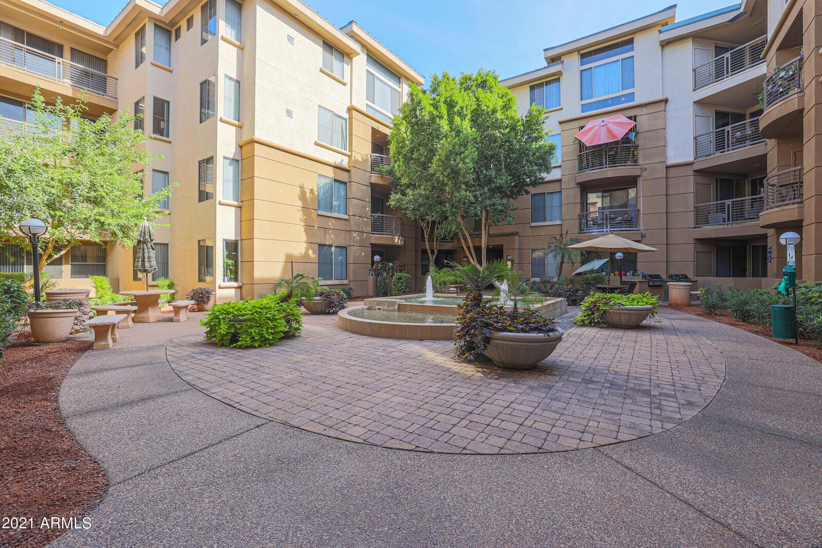 Property Photo:  1701 E Colter Street 322  AZ 85016