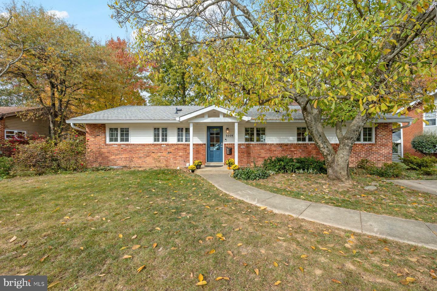 Property Photo:  5009 White Flint Drive  MD 20895 