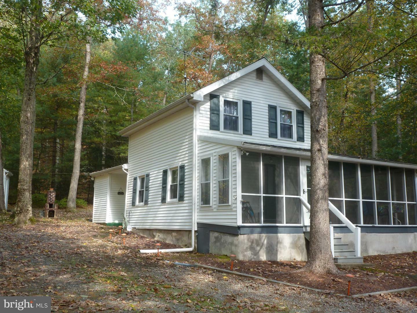 Property Photo:  1351 Pine Grove Road  PA 17324 