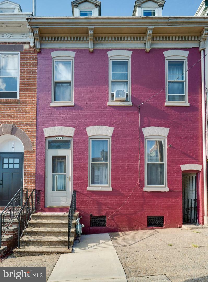 Property Photo:  1205 Chestnut Street  PA 19602 