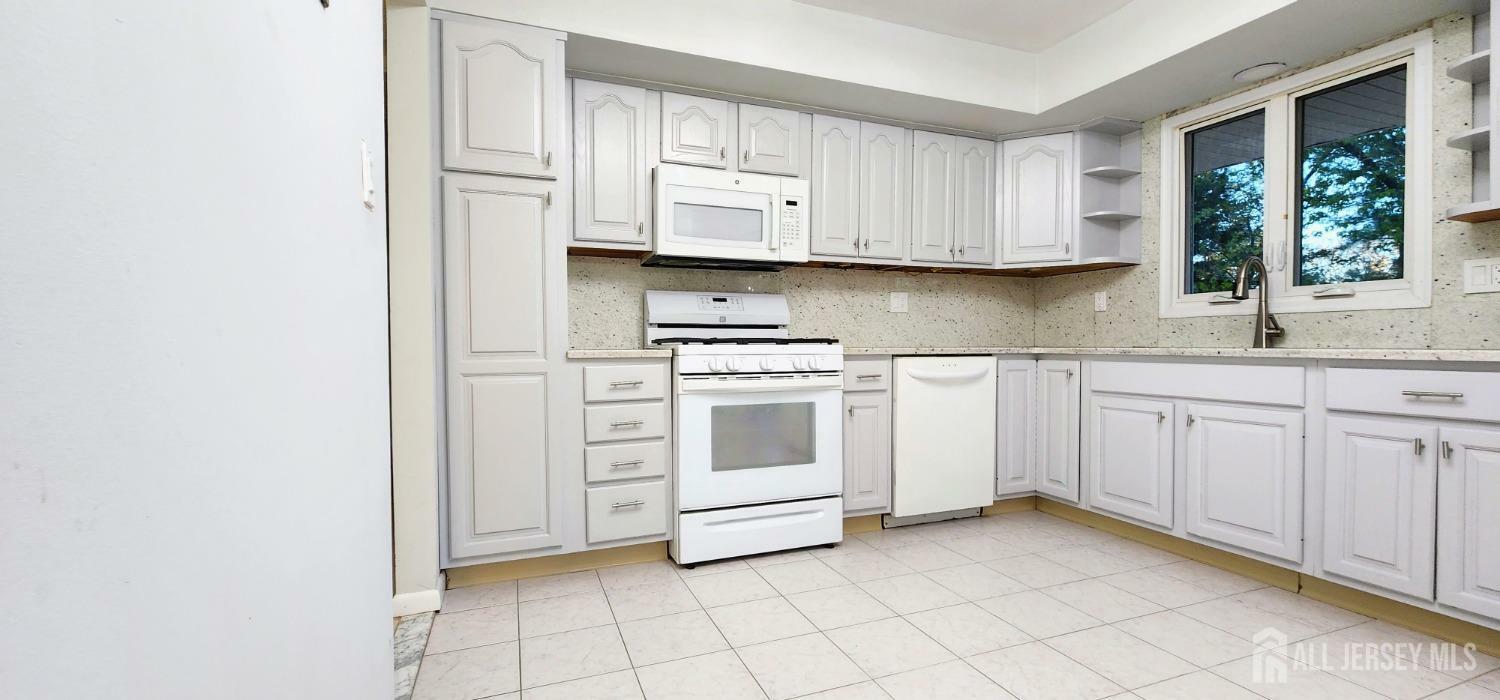 Property Photo:  50 Morris Lane  NJ 08854 