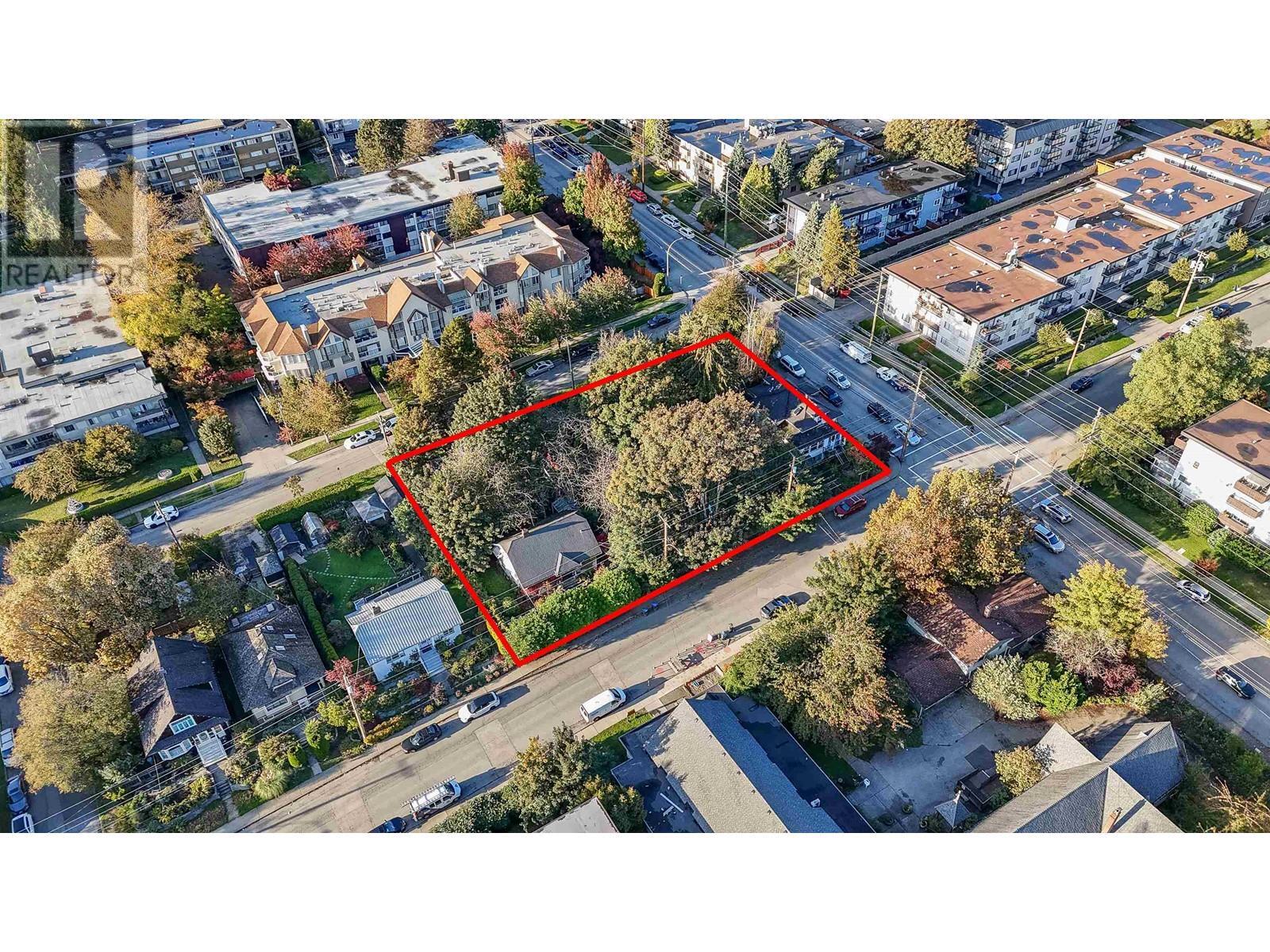 Property Photo:  1011 Fifth Avenue  BC V3M 1Y4 