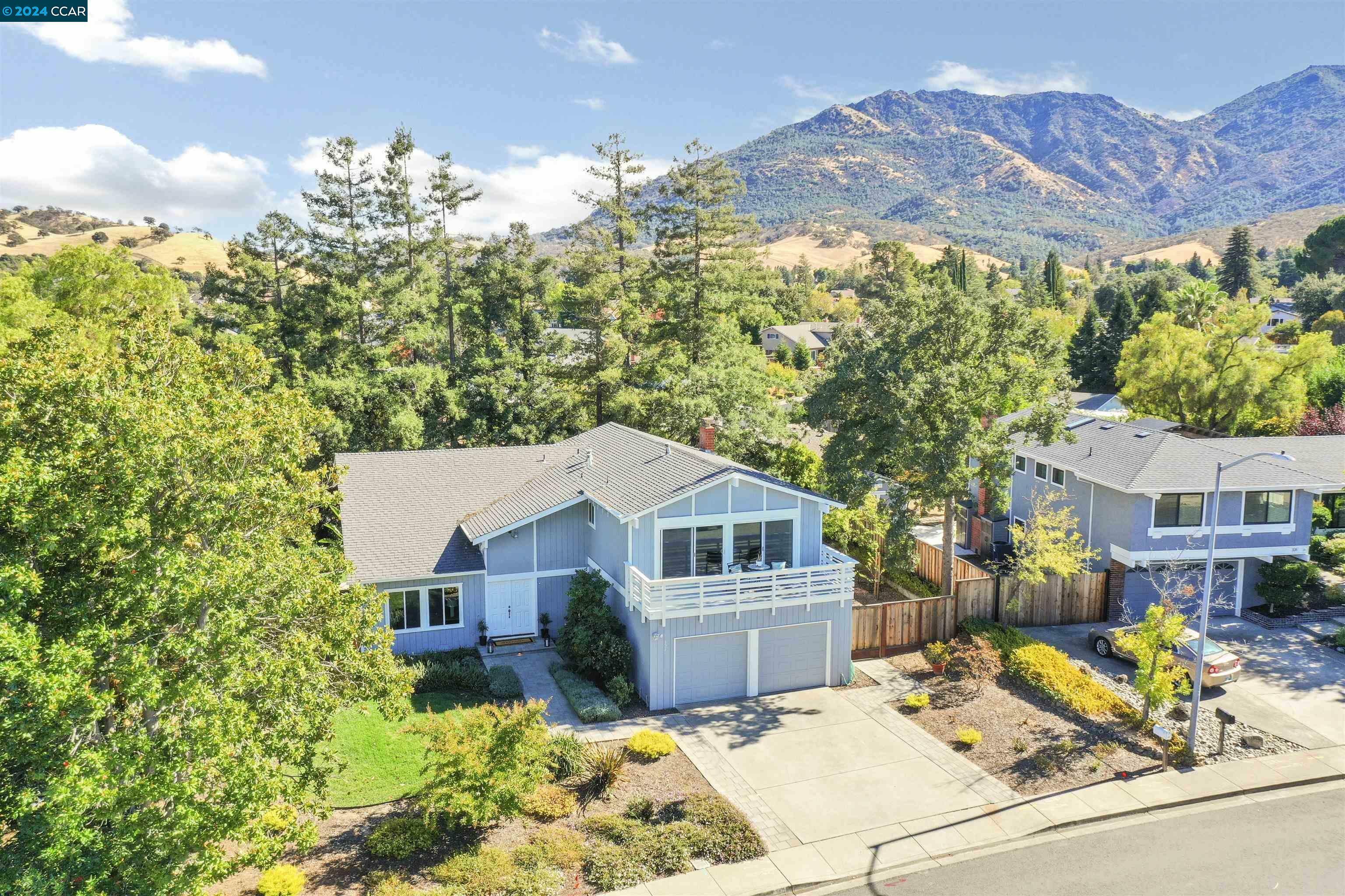 Property Photo:  327 Mt Washington Way  CA 94517 