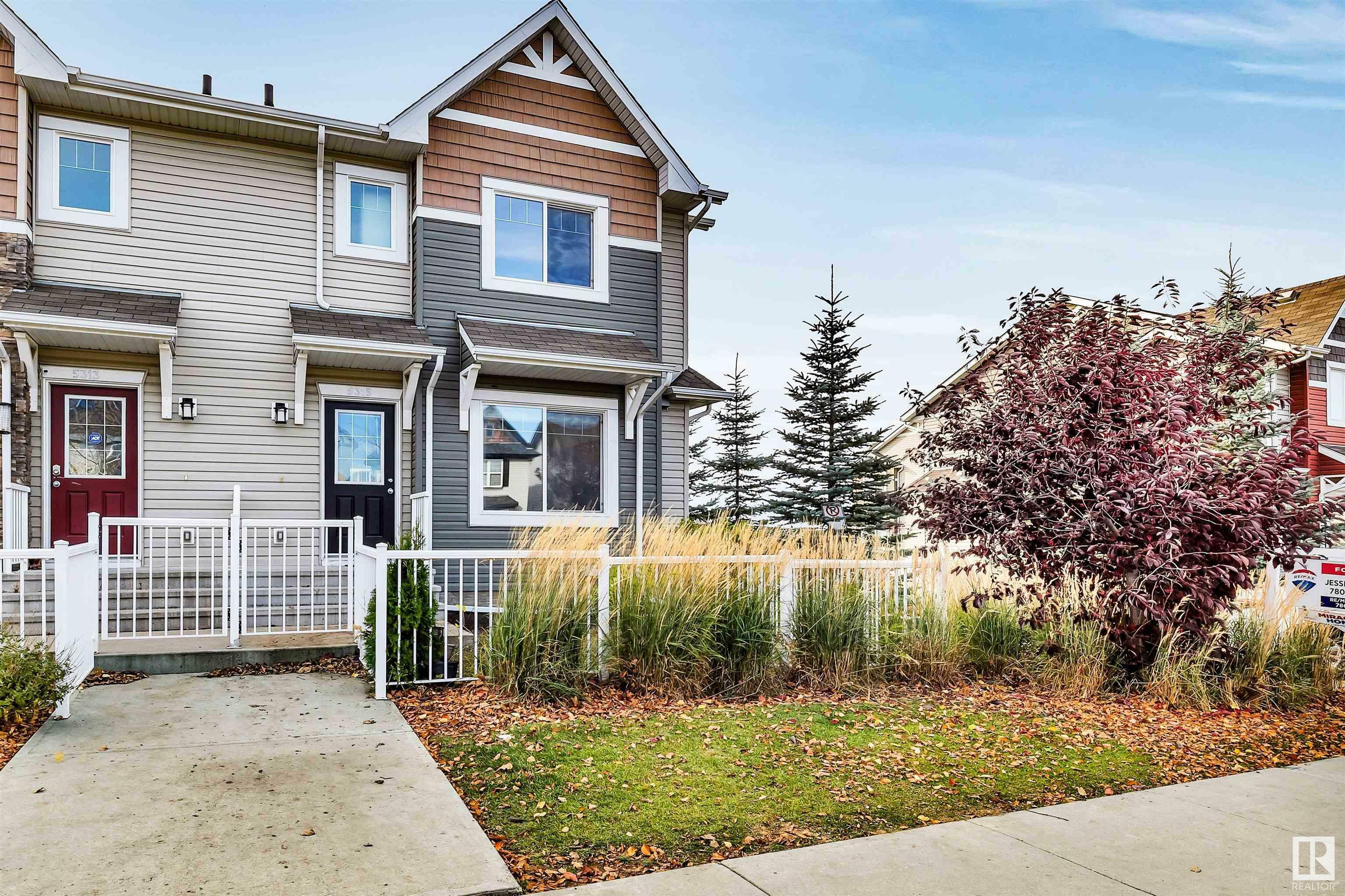 Property Photo:  5315 3 Avenue SW  AB T6X 0W7 