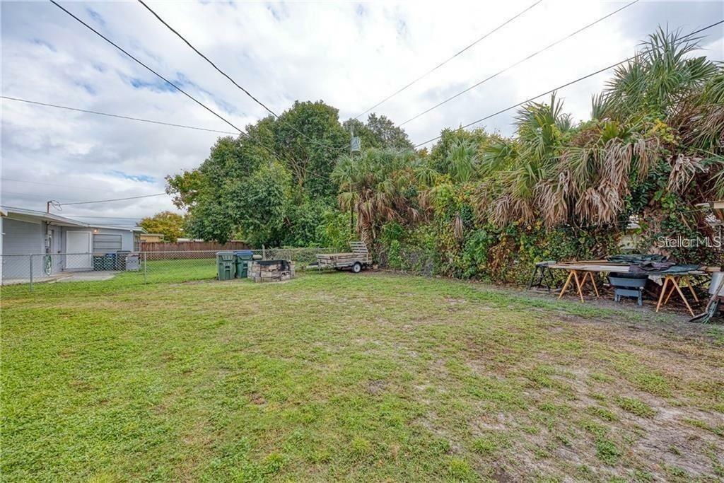 Property Photo:  8735 Cristobal Avenue  FL 34287 