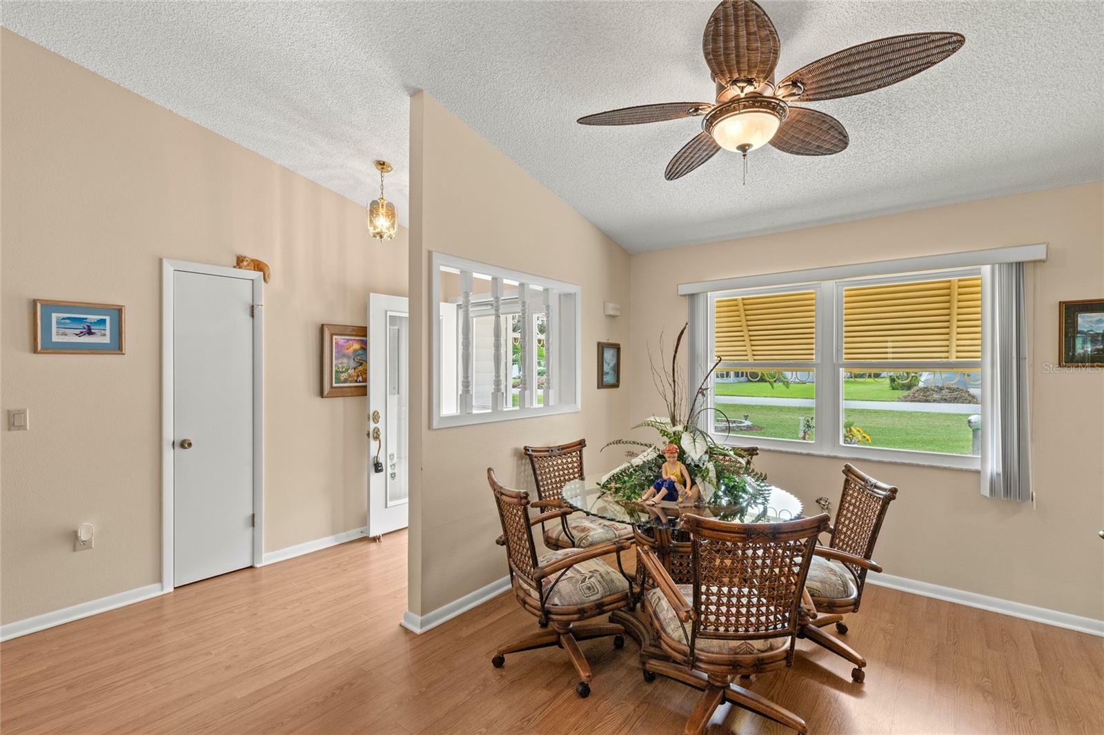 Property Photo:  901 Dundee Circle  FL 34788 