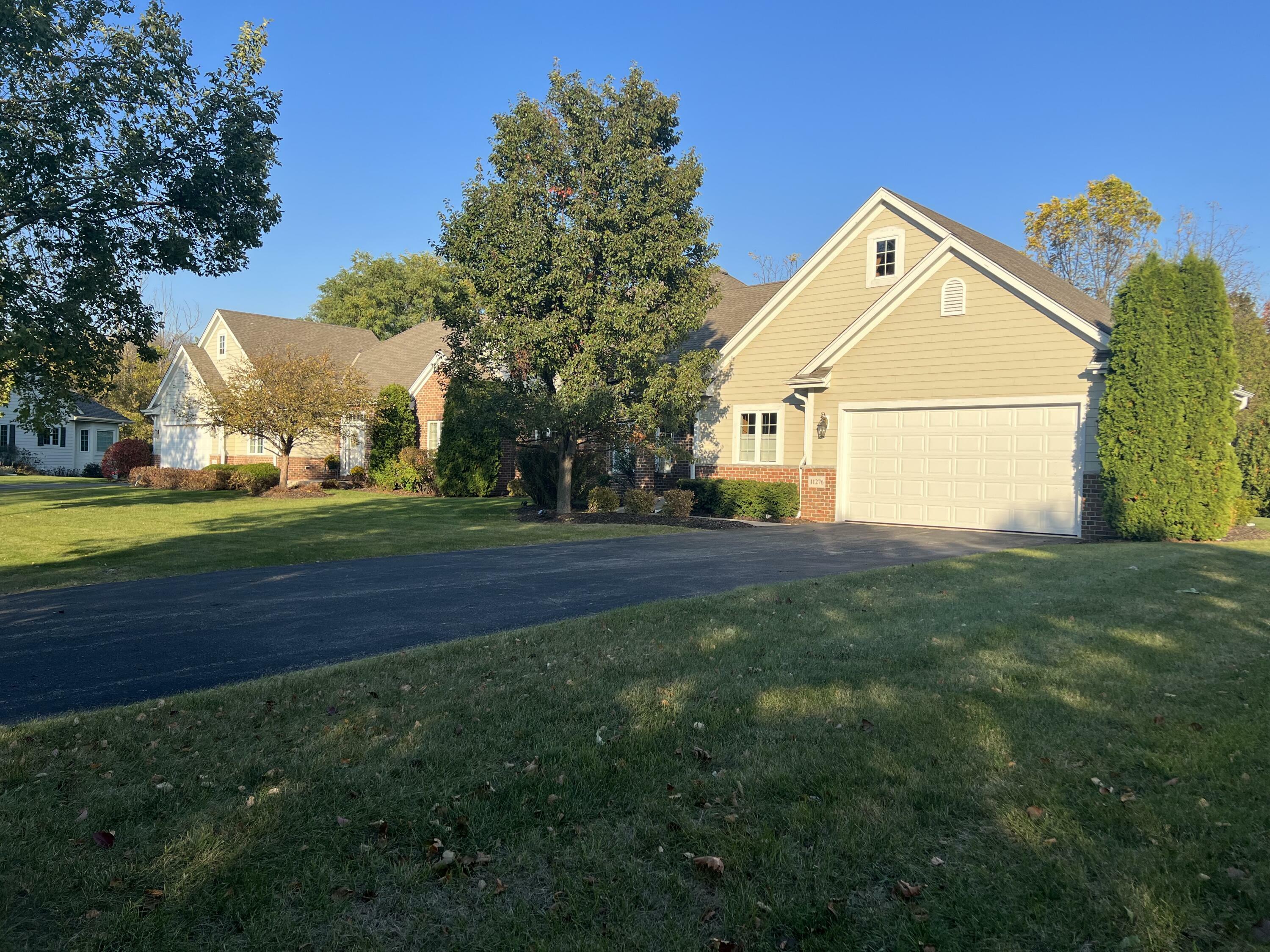 Property Photo:  11276 N River Birch Dr  WI 53092 