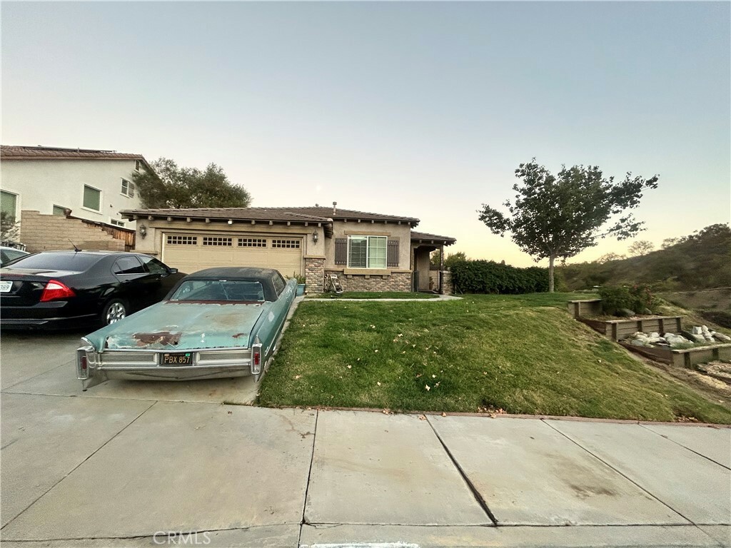 29454 Falling Leaf Drive  Lake Elsinore CA 92530 photo