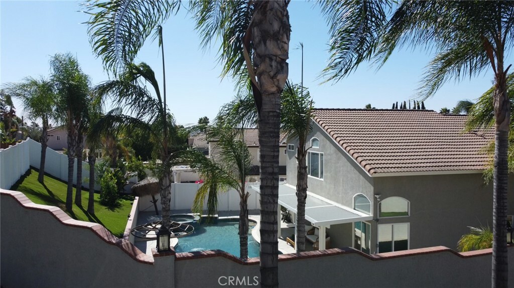 Property Photo:  21701 Calle Prima  CA 92557 