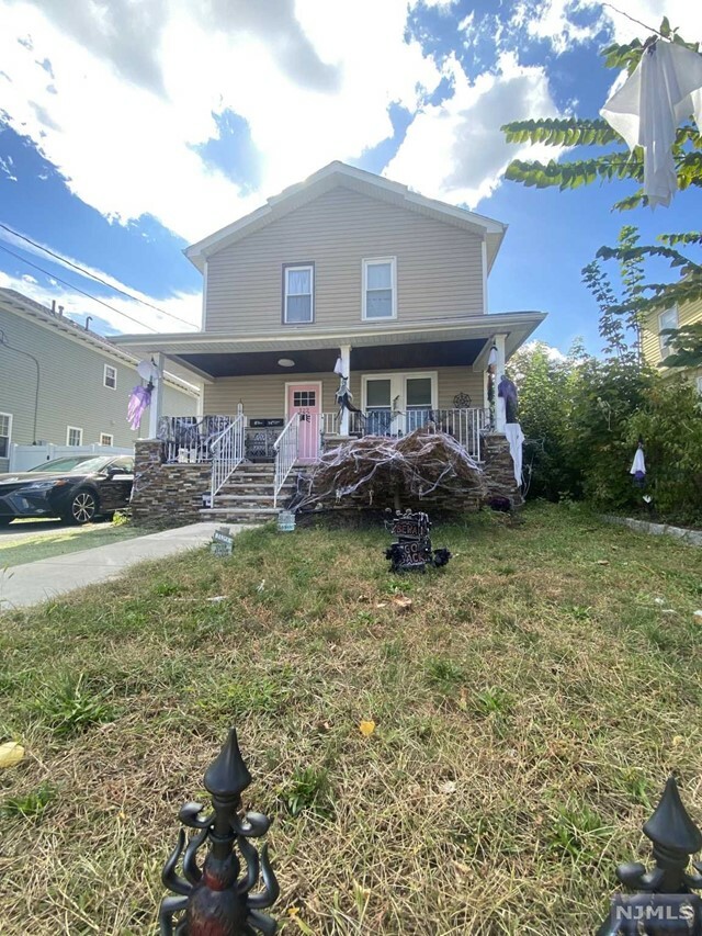 Property Photo:  122 Page Avenue  NJ 07071 