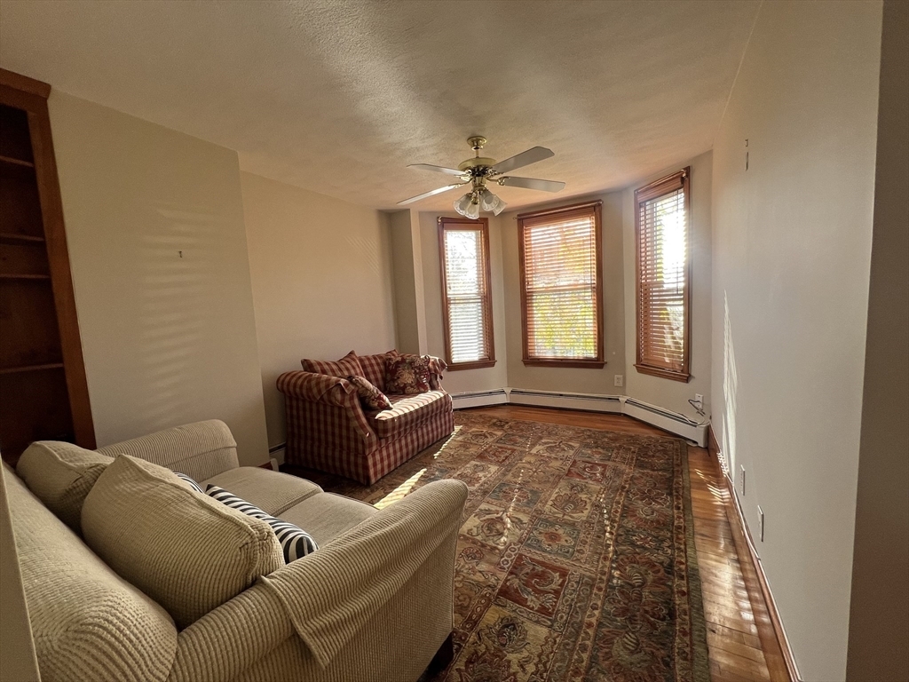 Property Photo:  728 E 8th St 2  MA 02127 