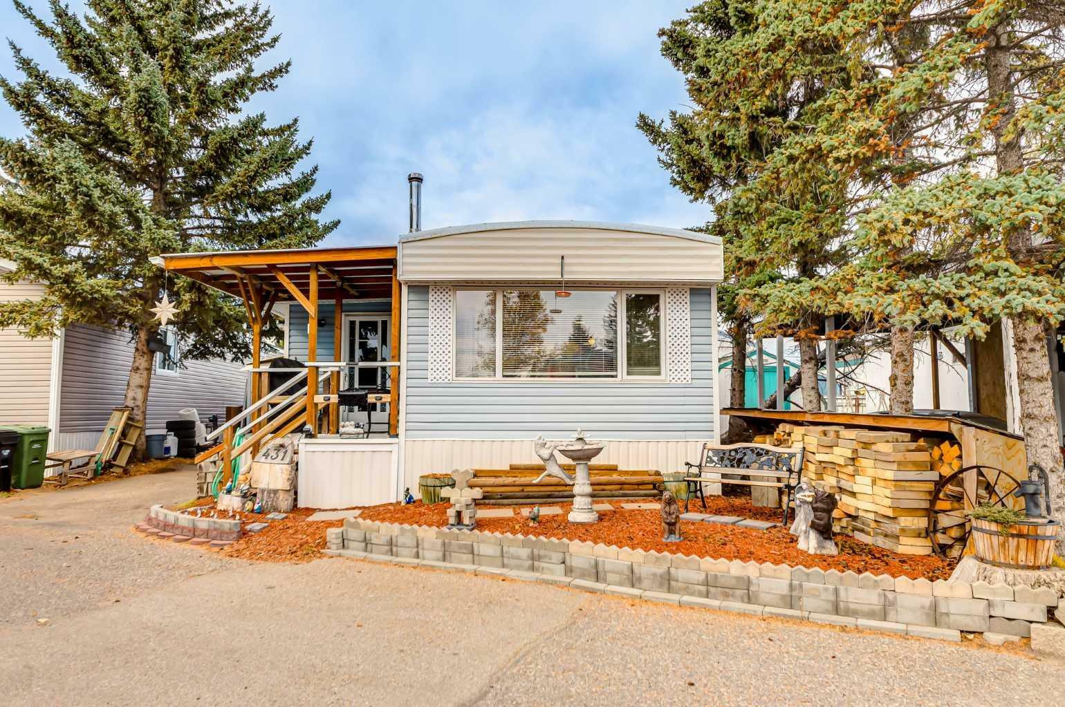 Photo de la propriété:  3223 83 Street NW 431  AB T3B 5P2 