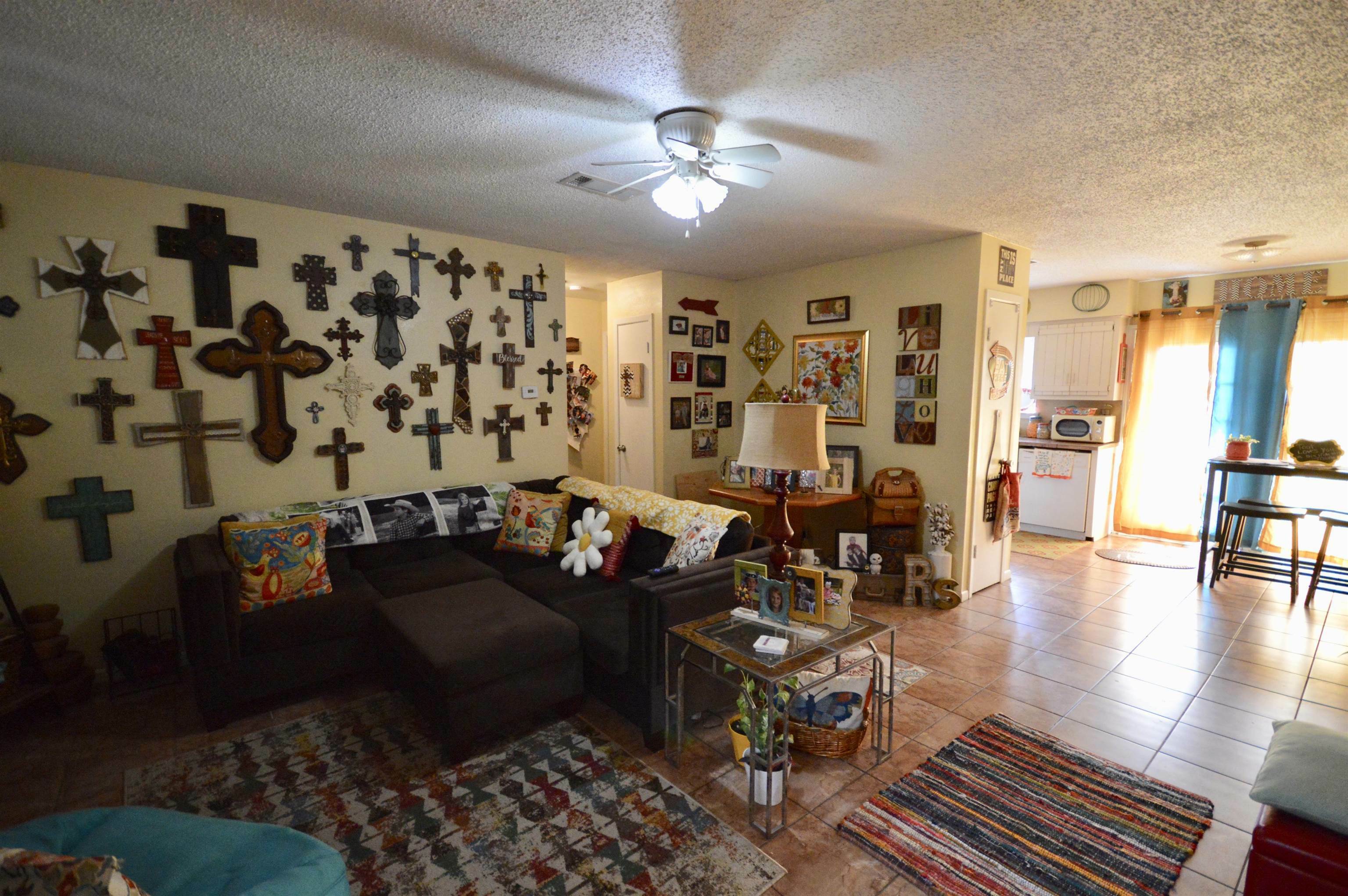 Property Photo:  904 S 29th Street  TX 77627 