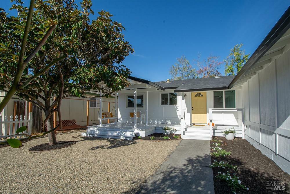 Property Photo:  1301 San Rafael Drive  CA 94954 