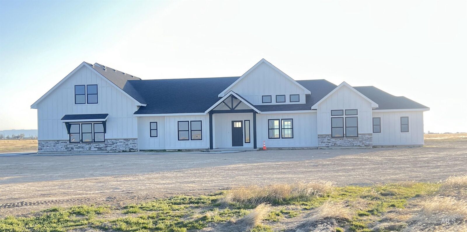 Property Photo:  8580 SW El Camino  ID 83647 