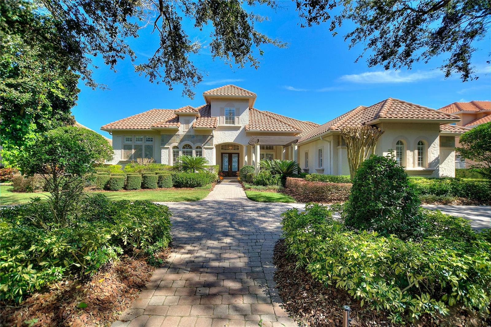 Property Photo:  8943 Southern Breeze Drive  FL 32836 