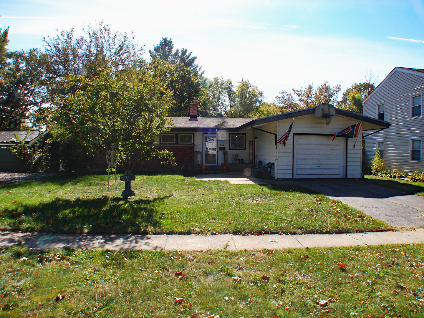 Property Photo:  3903 W Oak Avenue  IL 60050 