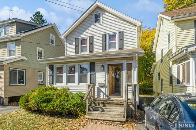 Property Photo:  3 Winfield Street  NJ 07052 