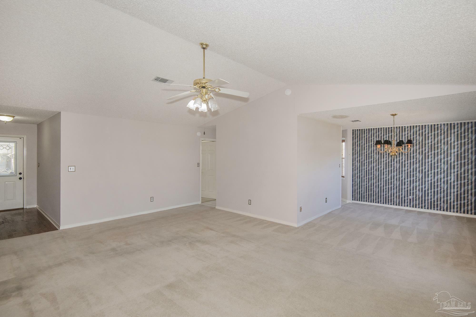 Property Photo:  4416 Bellwood Cir  FL 32571 