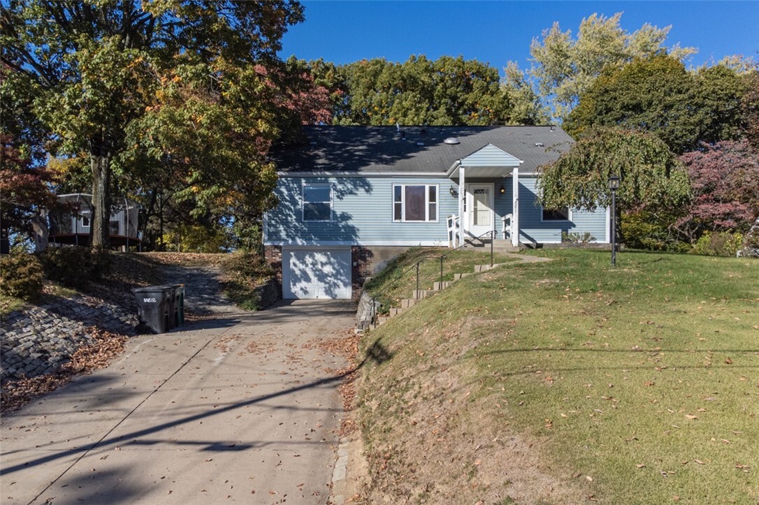Property Photo:  206 Pittview Rd  PA 15237 