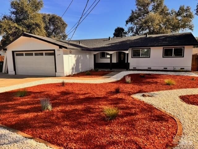Property Photo: 15155 Lakeview Way CA 95422
