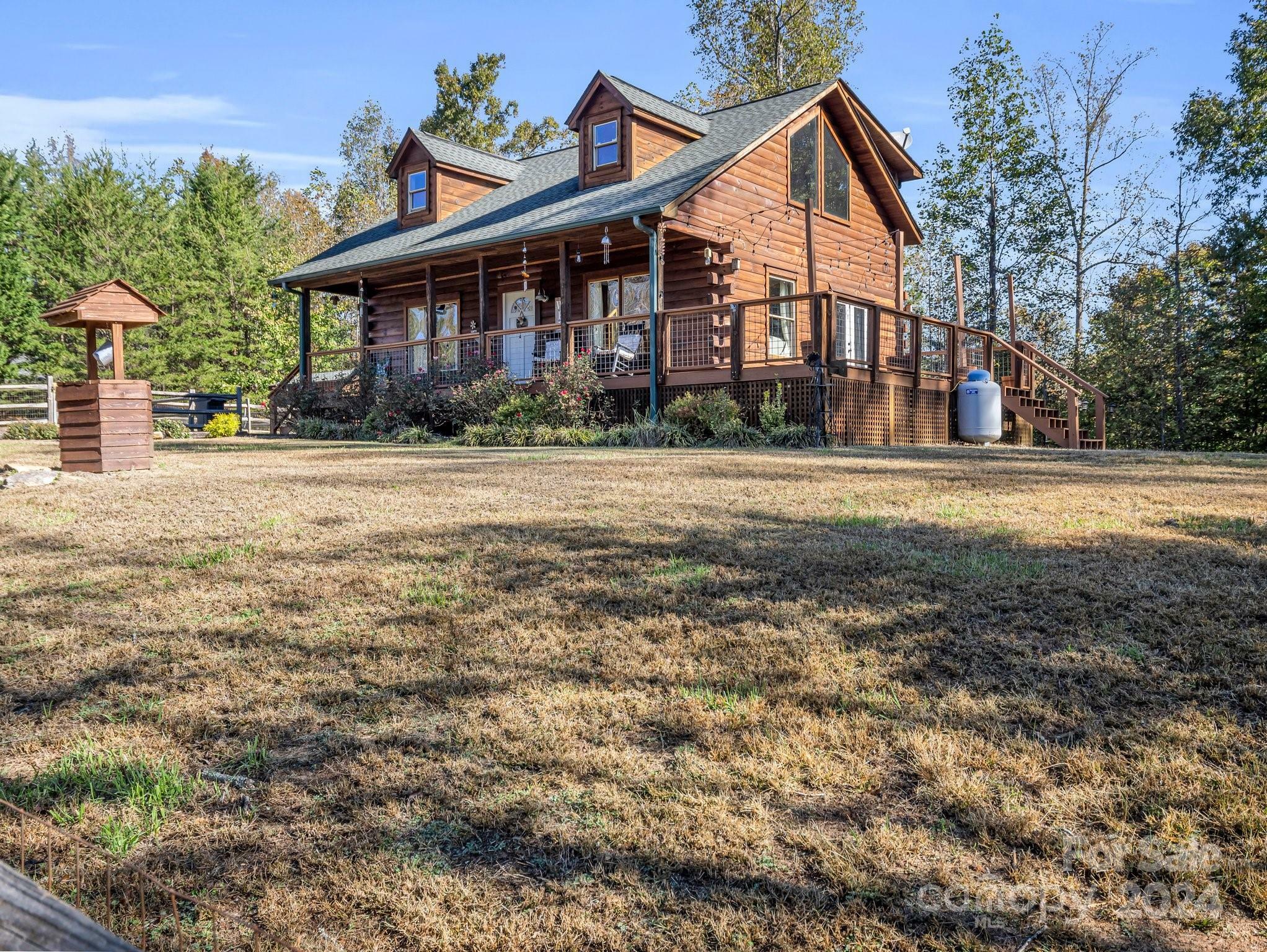 Property Photo:  1142 Clearwater Parkway  NC 28139 