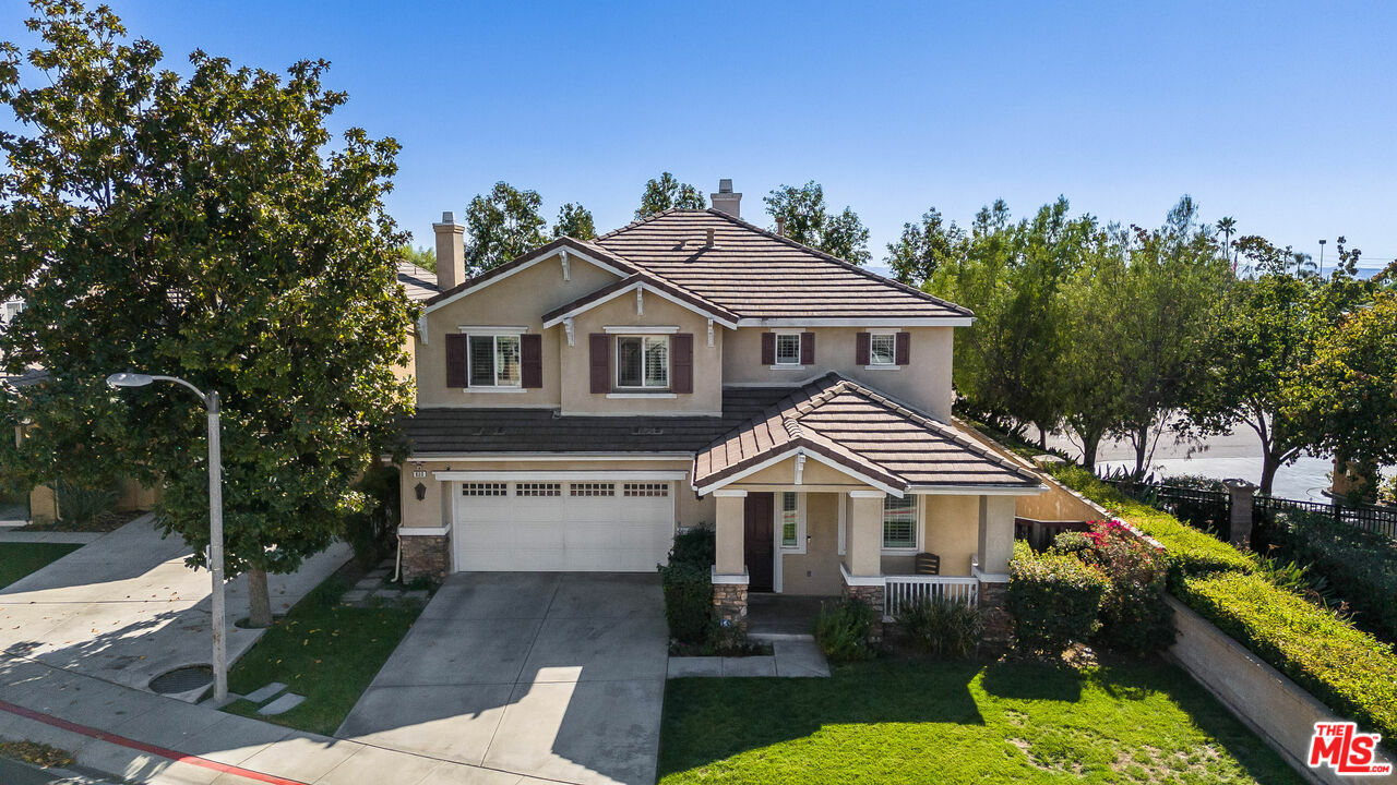 Property Photo:  860 Sawtooth Dr  CA 91786 