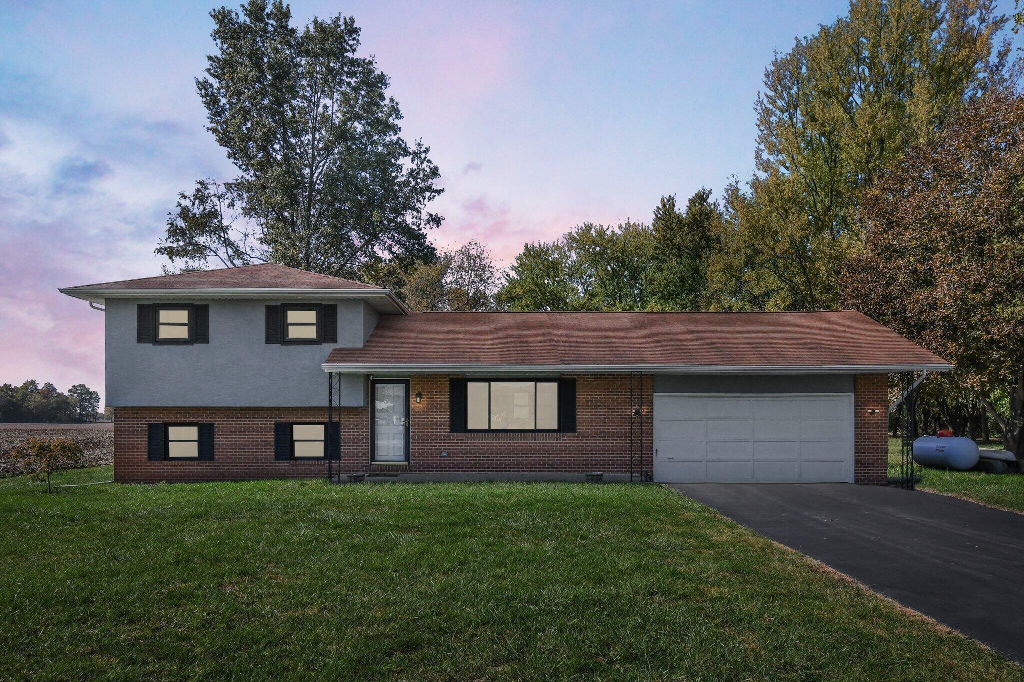 Property Photo:  7531 Richardson Road  OH 43125 