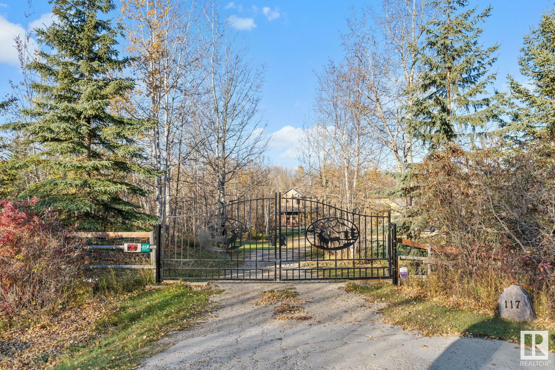 Property Photo:  54120 Rge Road 12 117  AB T7Y 0A5 